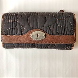 ❌ S O L D ❌Fossil- Black Quilted Key-Per Wallet